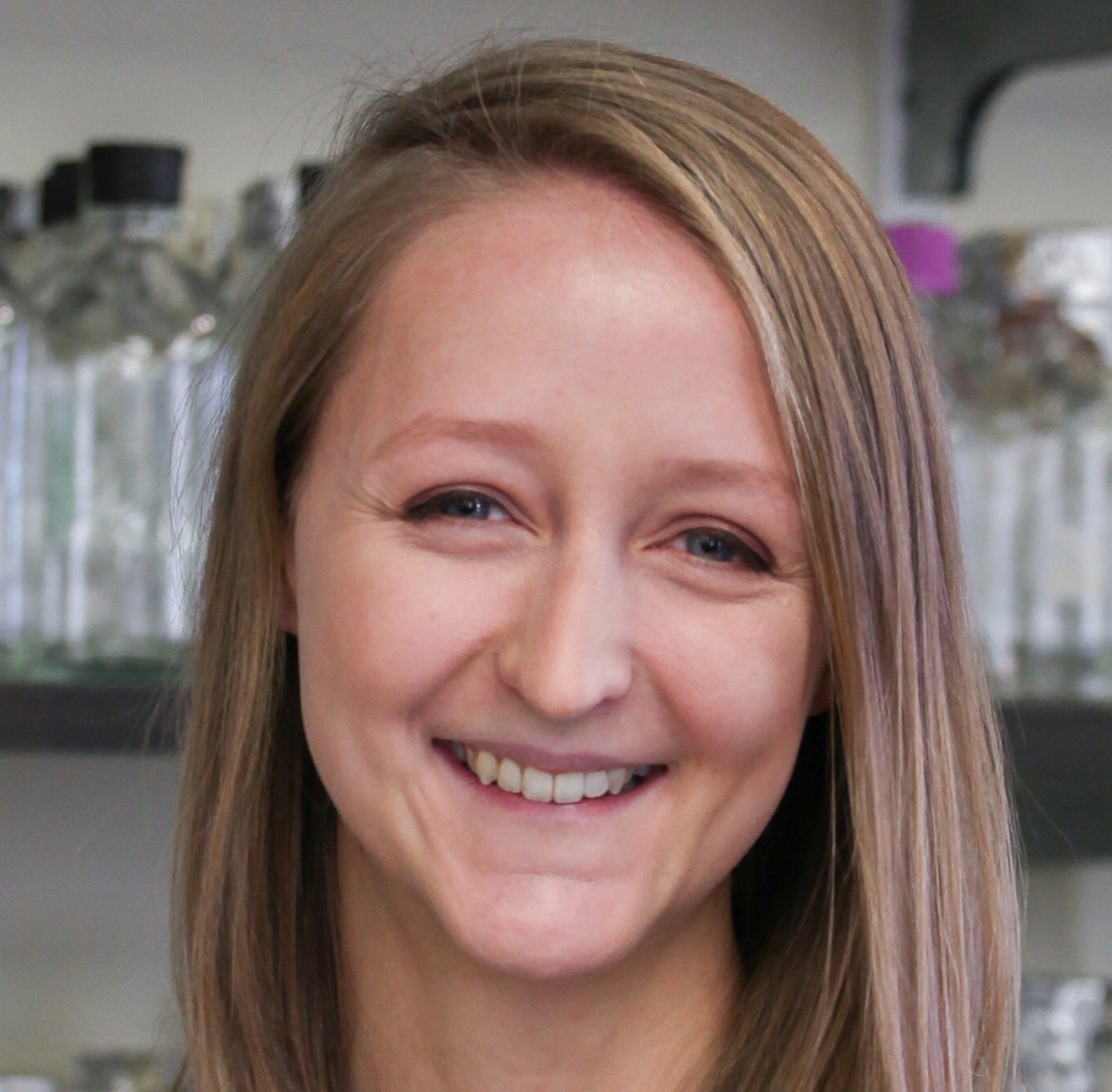 Heather Wells<small><br>School of Veterinary Medicine<br>University of California, Davis</small>